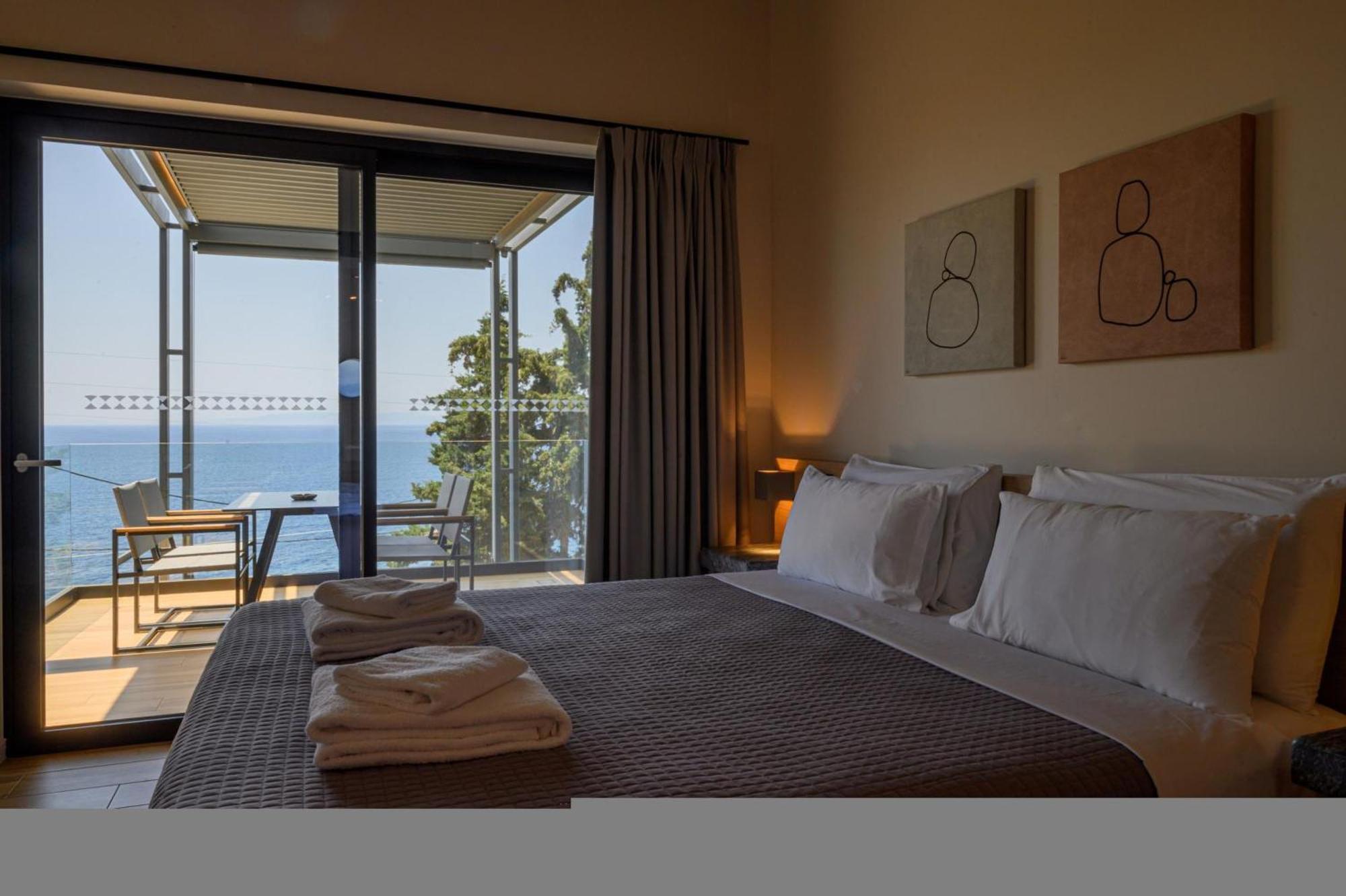 Mani Suites Agios Nikolaos  Ngoại thất bức ảnh