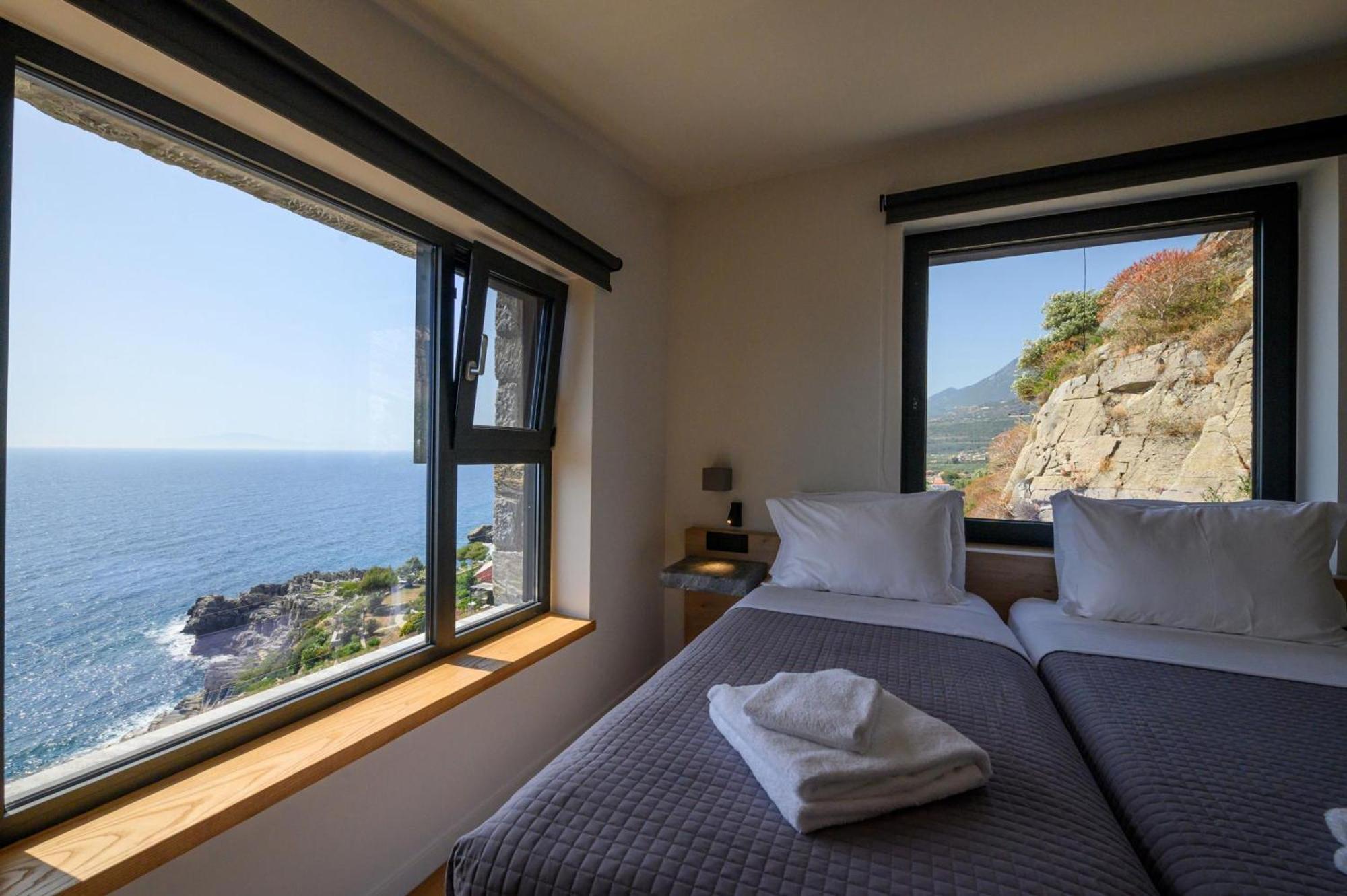 Mani Suites Agios Nikolaos  Ngoại thất bức ảnh