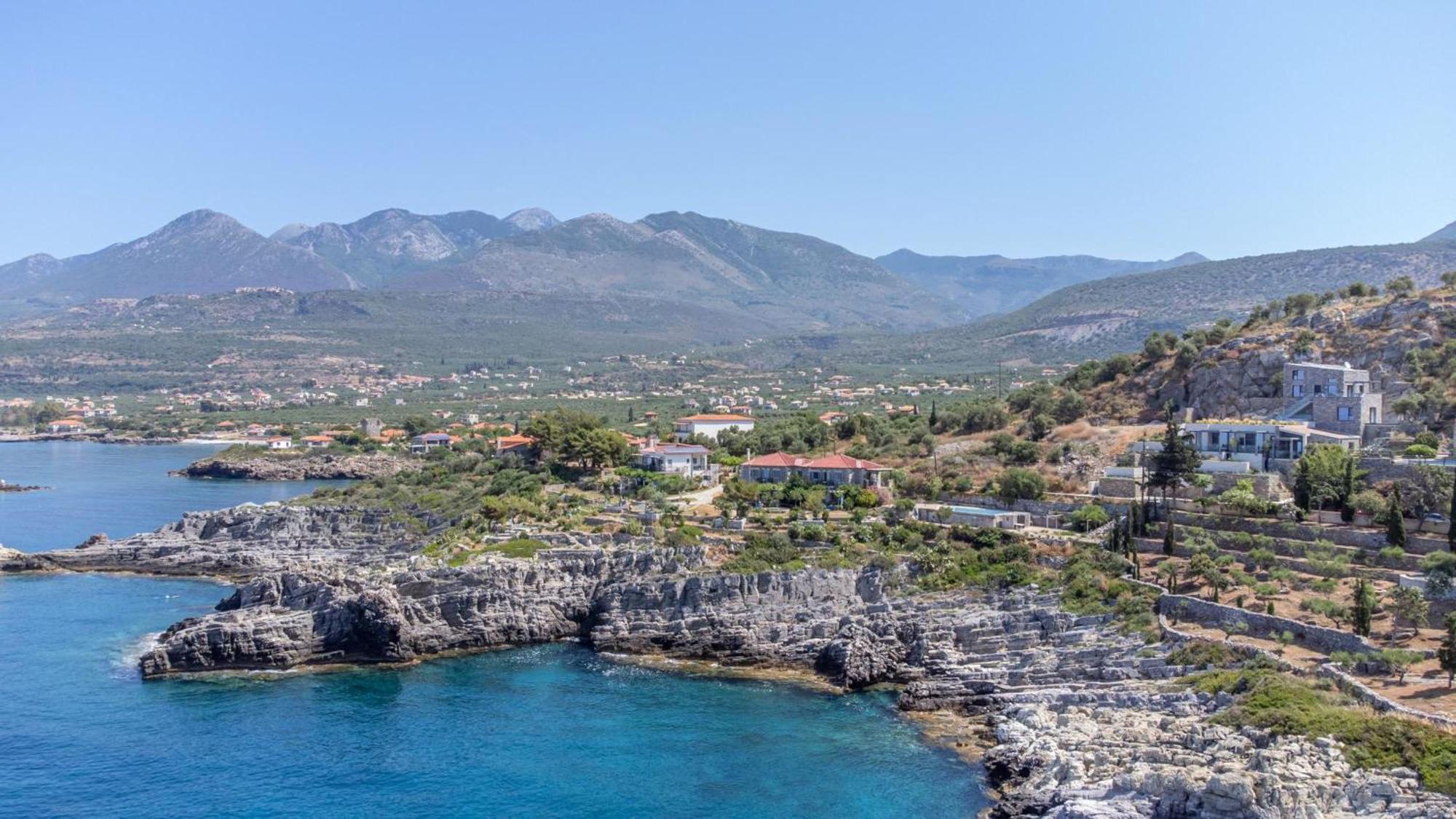 Mani Suites Agios Nikolaos  Ngoại thất bức ảnh